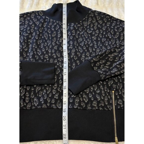 Women's Old Navy Loose Crop Black Animal Print Cotton Polyester Blend Size S - Picture 7 of 16